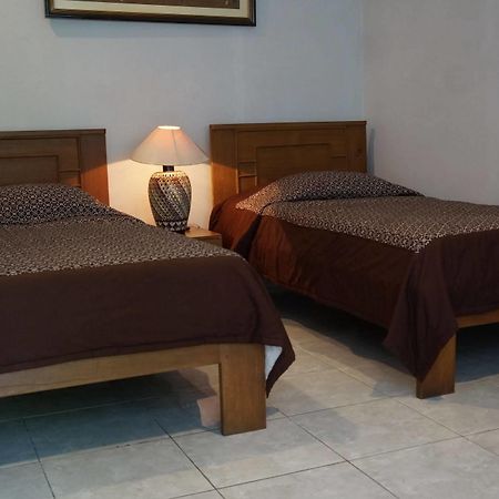 Hotel Kirana Yogyakarta Esterno foto