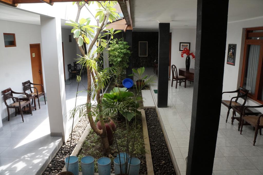Hotel Kirana Yogyakarta Esterno foto