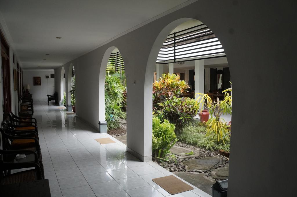 Hotel Kirana Yogyakarta Esterno foto