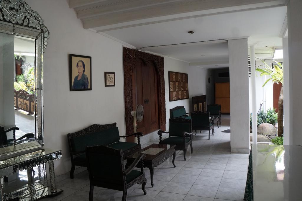 Hotel Kirana Yogyakarta Esterno foto
