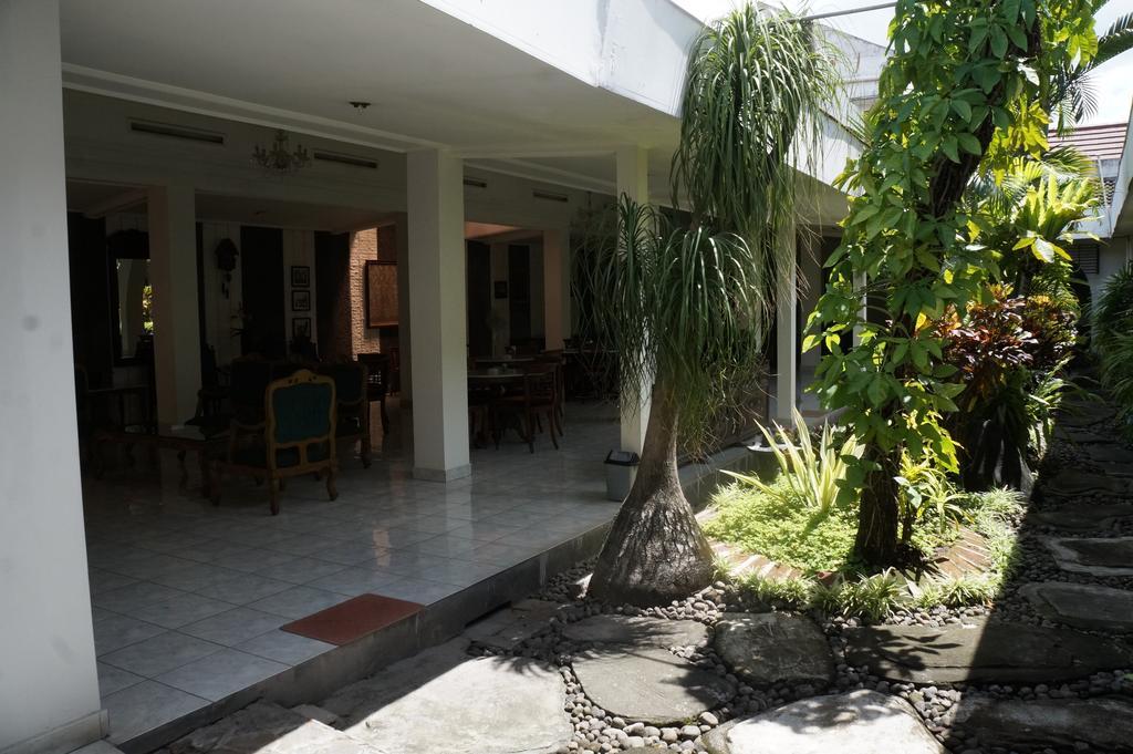 Hotel Kirana Yogyakarta Esterno foto
