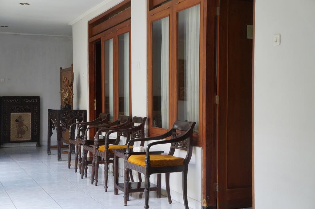 Hotel Kirana Yogyakarta Esterno foto